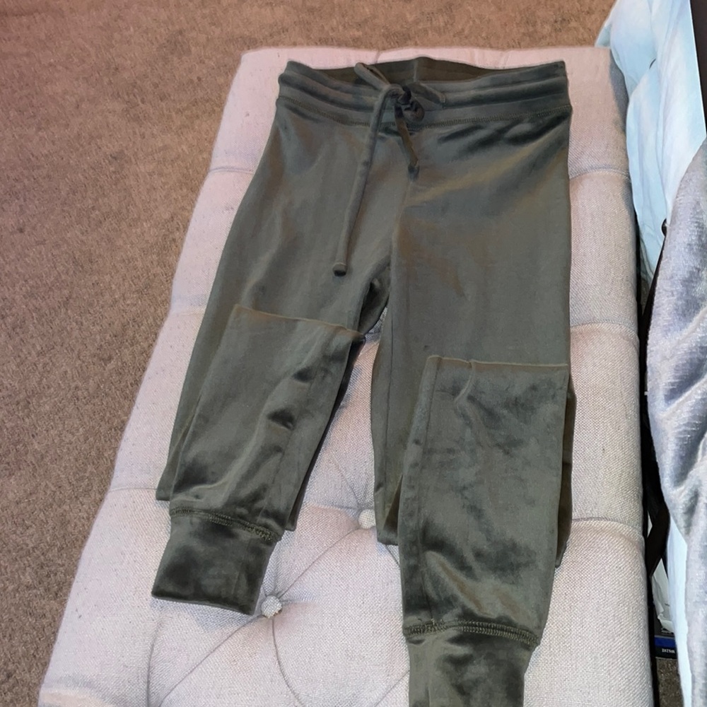 American eagle sweat pants
